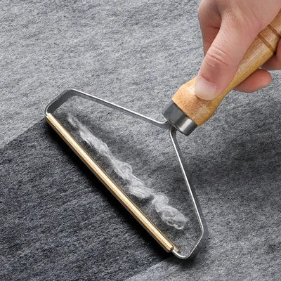 Pet Hair Remover Tool – Lifts the Fur Your Vacuum Leaves Behind