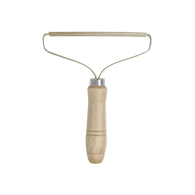 Pet Hair Remover Tool – Lifts the Fur Your Vacuum Leaves Behind